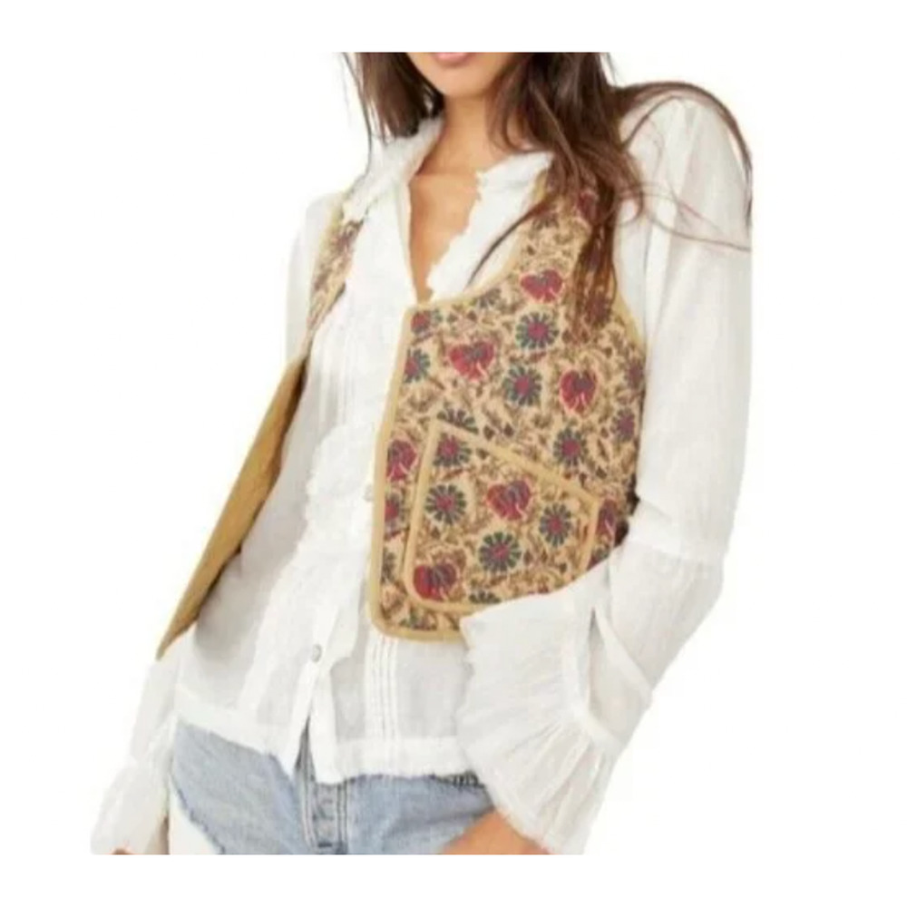 Free People Kenzie Quilted Floral Vest Jacket Size Small Hippie Western